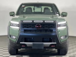 Nissan Frontier PRO-X Crew Cab 4x2 2026