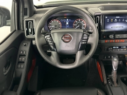 Nissan Frontier PRO-X Crew Cab 4x2 2026