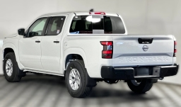 Nissan Frontier S Crew Cab 4x2 2026
