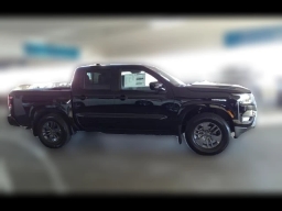 Nissan Frontier SV Crew Cab 4x2 2025