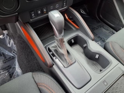 Nissan Frontier PRO-X Crew Cab 4x2 2026