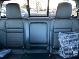 Nissan Frontier PRO-4X Crew Cab 4x4 2026