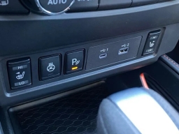 Nissan Frontier PRO-4X Crew Cab 4x4 2026