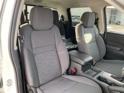 Nissan Frontier S Crew Cab 4x4 2026