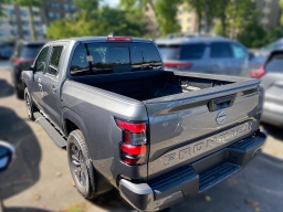 Nissan Frontier SV Crew Cab 4x4 2026