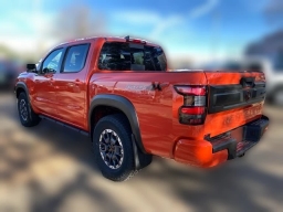 Nissan Frontier PRO-4X Crew Cab 4x4 2026