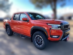 Nissan Frontier PRO-4X Crew Cab 4x4 2026