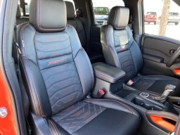 Nissan Frontier PRO-4X Crew Cab 4x4 2026