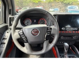 Nissan Frontier PRO-4X Crew Cab 4x4 2026