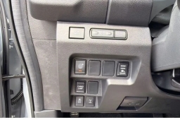 Nissan Frontier PRO-4X Crew Cab 4x4 2026