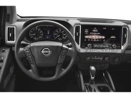 Nissan Frontier SV Crew Cab 4x4 2026