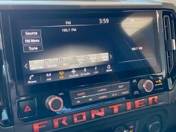 Nissan Frontier PRO-4X Crew Cab 4x4 2026