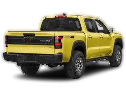 Nissan Frontier PRO-4X w/R Package Crew Cab 4x4 2026