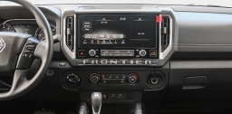 Nissan Frontier SV Crew Cab 4x4 2025