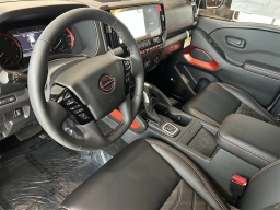 Nissan Frontier PRO-4X w/R Package Crew Cab 4x4 2026