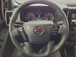 Nissan Frontier PRO-4X Crew Cab 4x4 2026