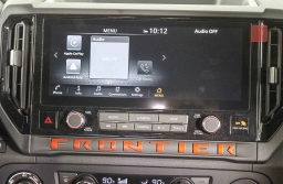 Nissan Frontier PRO-4X Crew Cab 4x4 2026