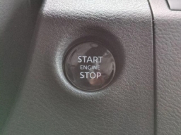 Nissan Frontier SV Crew Cab 4x4 2026