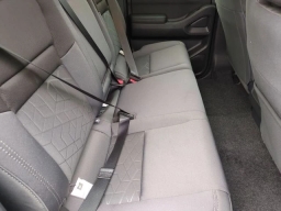Nissan Frontier SV Crew Cab 4x4 2026