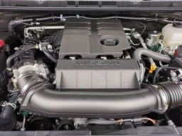 Nissan Frontier SV Crew Cab 4x4 2026