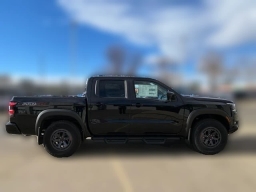 Nissan Frontier PRO-4X Crew Cab 4x4 2026