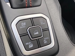 Nissan Frontier PRO-4X Crew Cab 4x4 2026