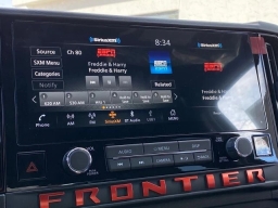 Nissan Frontier PRO-4X Crew Cab 4x4 2026