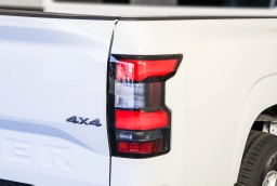 Nissan Frontier S Crew Cab 4x4 2025