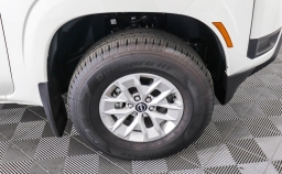 Nissan Frontier S Crew Cab 4x4 2025