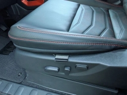 Nissan Frontier PRO-4X Crew Cab 4x4 2026