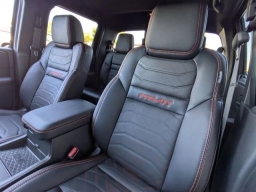 Nissan Frontier PRO-4X Crew Cab 4x4 2026