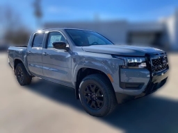 Nissan Frontier SV Crew Cab 4x4 2026