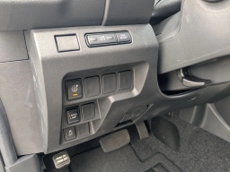 Nissan Frontier SV Crew Cab 4x4 2026