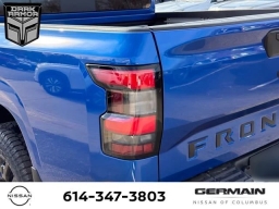 Nissan Frontier SV Crew Cab 4x4 2026