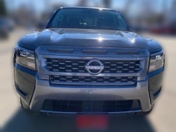 Nissan Frontier SV Crew Cab 4x4 2026