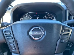 Nissan Frontier SV Crew Cab 4x4 2026