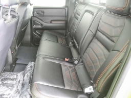 Nissan Frontier PRO-4X Crew Cab 4x4 Long Bed 2026