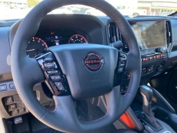 Nissan Frontier PRO-4X Crew Cab 4x4 Long Bed 2026