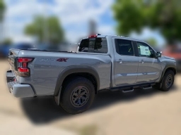 Nissan Frontier PRO-4X Crew Cab 4x4 Long Bed 2026