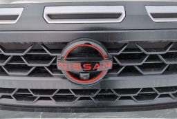 Nissan Frontier PRO-4X Crew Cab 4x4 Long Bed 2026