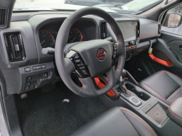 Nissan Frontier PRO-4X Crew Cab 4x4 Long Bed 2026