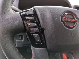 Nissan Frontier PRO-4X Crew Cab 4x4 Long Bed 2026