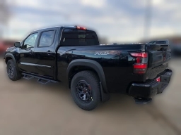 Nissan Frontier PRO-4X Crew Cab 4x4 Long Bed 2026