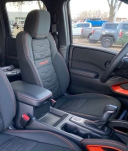 Nissan Frontier PRO-4X Crew Cab 4x4 Long Bed 2026