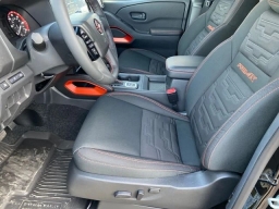 Nissan Frontier PRO-4X Crew Cab 4x4 Long Bed 2026