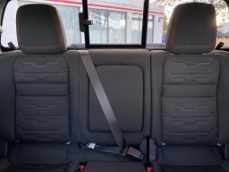 Nissan Frontier PRO-4X Crew Cab 4x4 Long Bed 2026