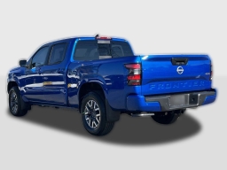 Nissan Frontier SV Crew Cab 4x4 Long Bed 2026