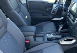 Nissan Frontier SV Crew Cab 4x4 Long Bed 2026