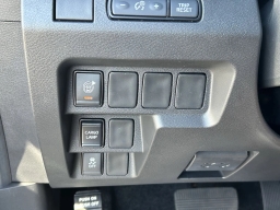 Nissan Frontier SV Crew Cab 4x4 Long Bed 2026