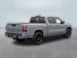 Nissan Frontier SV Crew Cab 4x4 Long Bed 2026